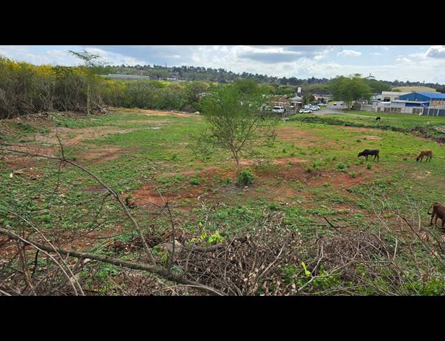 10,198M² VACANT LAND FOR SALE IN KULEKA